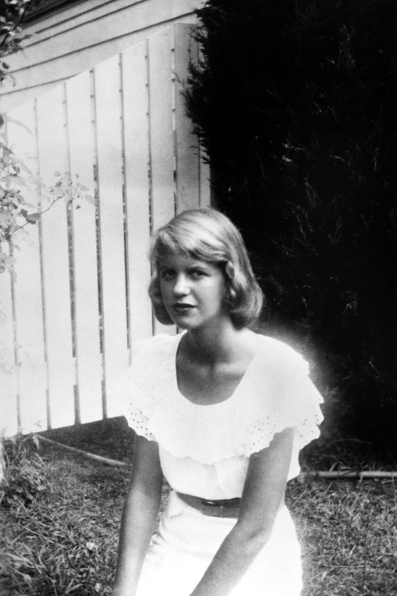 Sylvia Plath, Autorin des biografischen Romans „Die Glasglocke“.