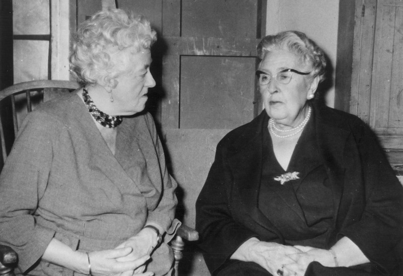 Mit „Miss Marple“ schuf Agatha Christie eine der bekanntesten Detektivfiguren der Literaturgeschichte.