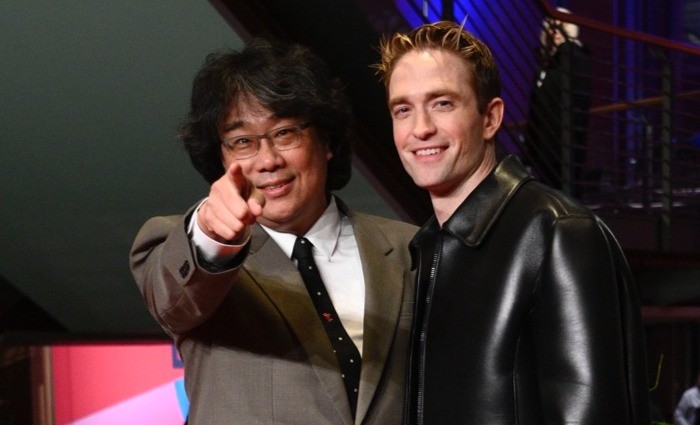 Bong Joon Ho und Robert Pattinson stellten „Mickey 17“ auf der Berlinale 2025 vor