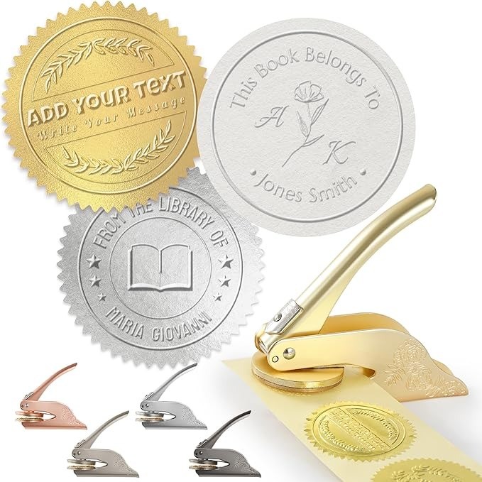 Der elegante Prägestempel, um Bücher zu kennzeichnen, ist ein schönes Geschenk.
