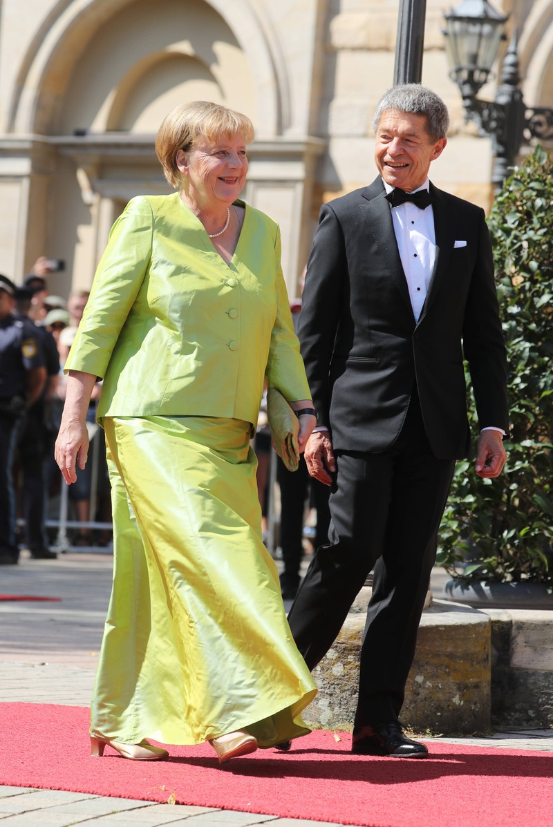 Angela Merkel gemeinsam mit ihrem langjährigen Ehemann Joachim Sauer im Jahr 2022.