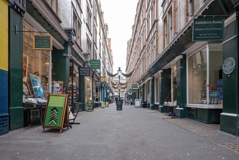 Der Cecil Court in London ist ein Traum für Büchersuchende.