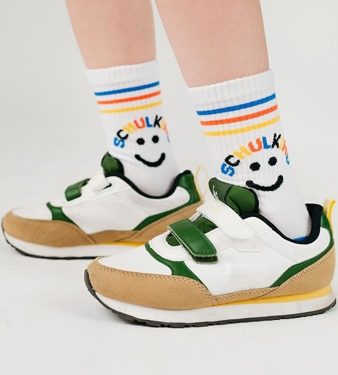 Socken machen allen Kindern Spaß.