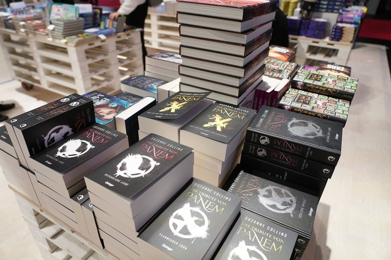 Die Panem-Romane lassen sich in zwei Reihenfolgen lesen.