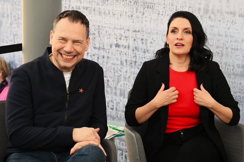 „REM“ ist die jüngste Kooperation von Fitzek mit der Horrorautorin Annika Strauss.